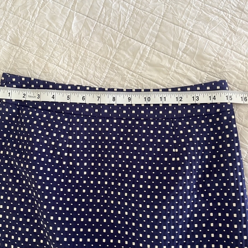Banana republic • blue & white pencil skirt • size 4 - Picture 2 of 5